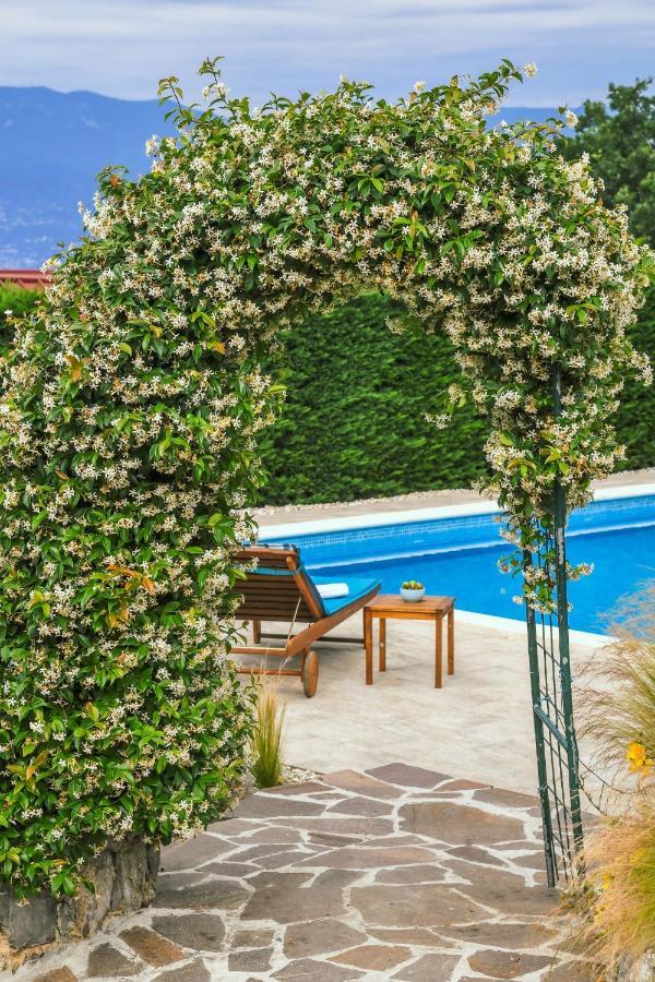 *****Pool House With Beautiful Seaview,Big Garden And Old Tavern***** Rijeka Buitenkant foto