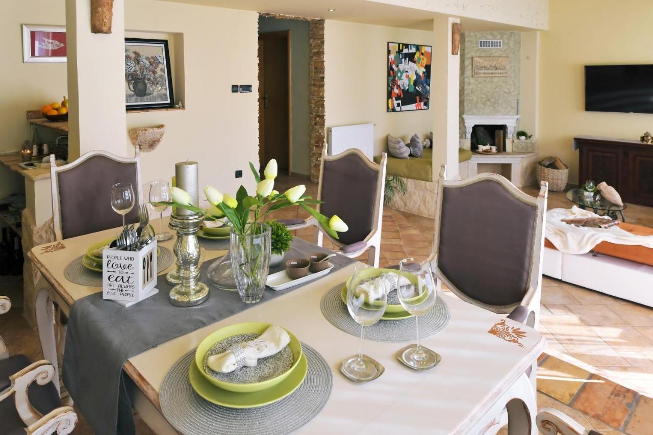 *****Pool House With Beautiful Seaview,Big Garden And Old Tavern***** Rijeka Buitenkant foto